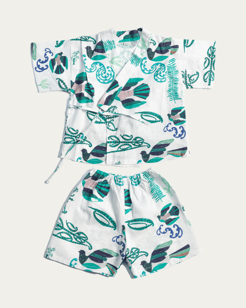 Kererū Ma Kimono Set